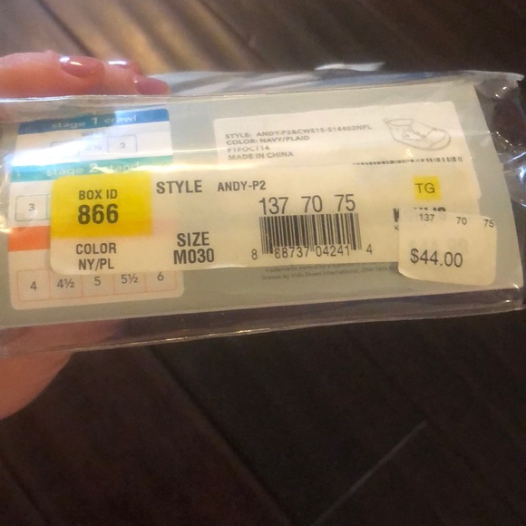 Infant Carters Stage 1 shoes - Picture 6 of 7